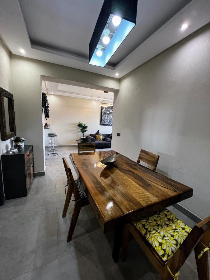 Moderne, Lumineux & Spacieux Avec Balcon -Central -Wifi-Smart Tv-Clim Marrakesh Exterior foto