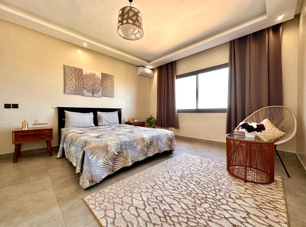 Moderne, Lumineux & Spacieux Avec Balcon -Central -Wifi-Smart Tv-Clim Marrakesh Exterior foto