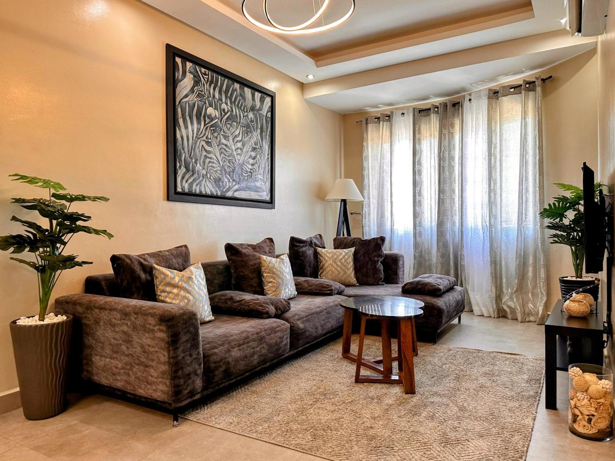 Moderne, Lumineux & Spacieux Avec Balcon -Central -Wifi-Smart Tv-Clim Marrakesh Exterior foto